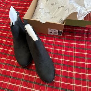 JBL Jambi Emery Black Booties 8.5